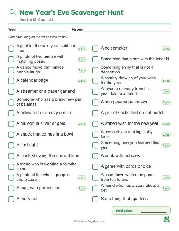 New Year's Eve Scavenger Hunt: free printable scavenger hunt list from frogsdream